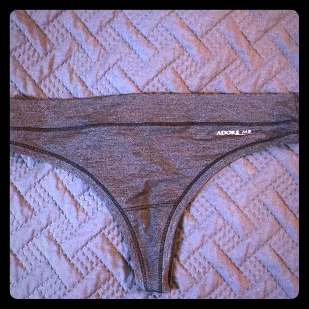 Woman’s thong underwear (x3) - Picture 2 of 7
